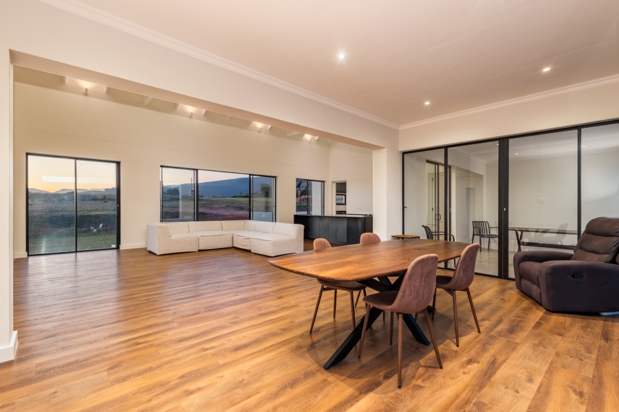 3 Bedroom Property for Sale in The Crags Western Cape